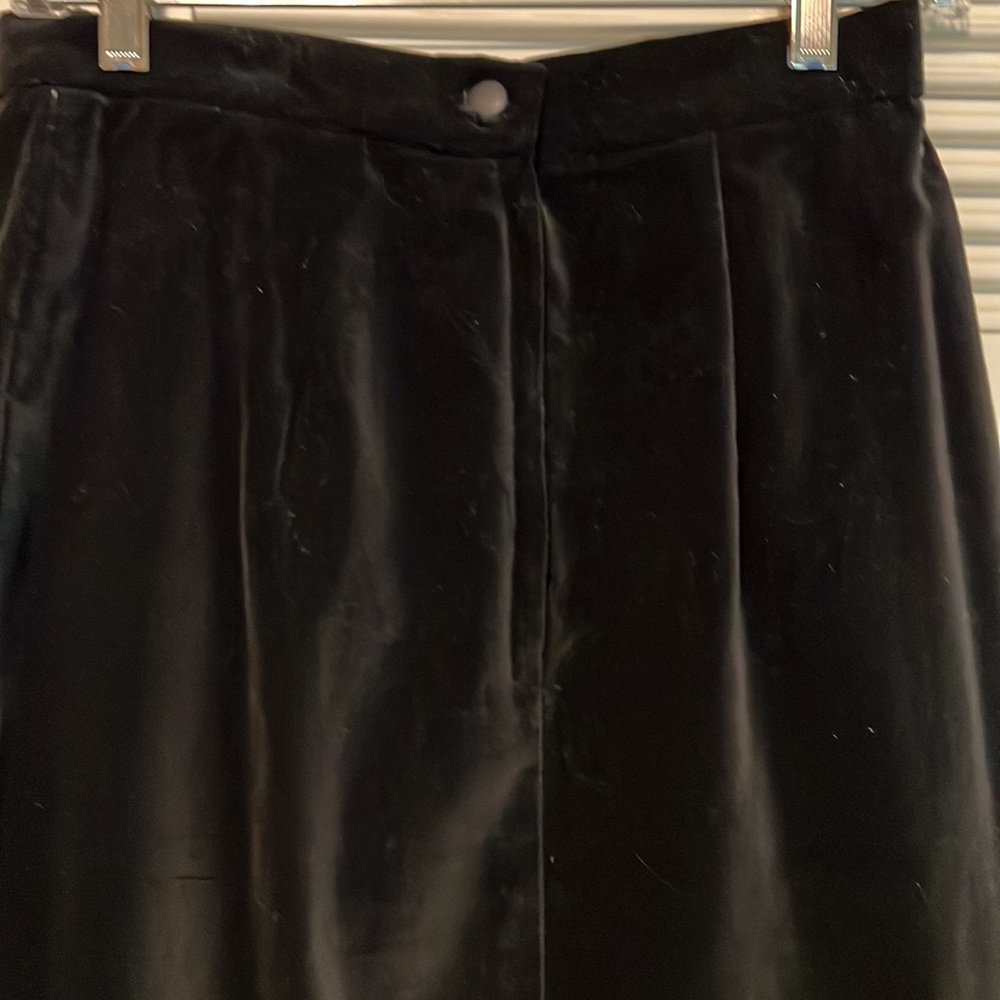 LASTING IMPRESSIONS Velveteen Skirt - Picture 4 of 9